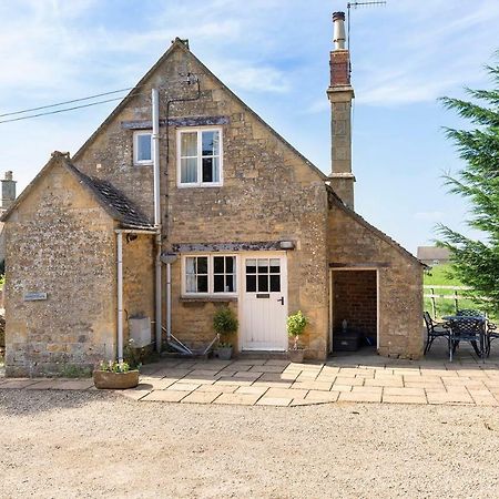 Barndown Villa Weston Subedge Kültér fotó