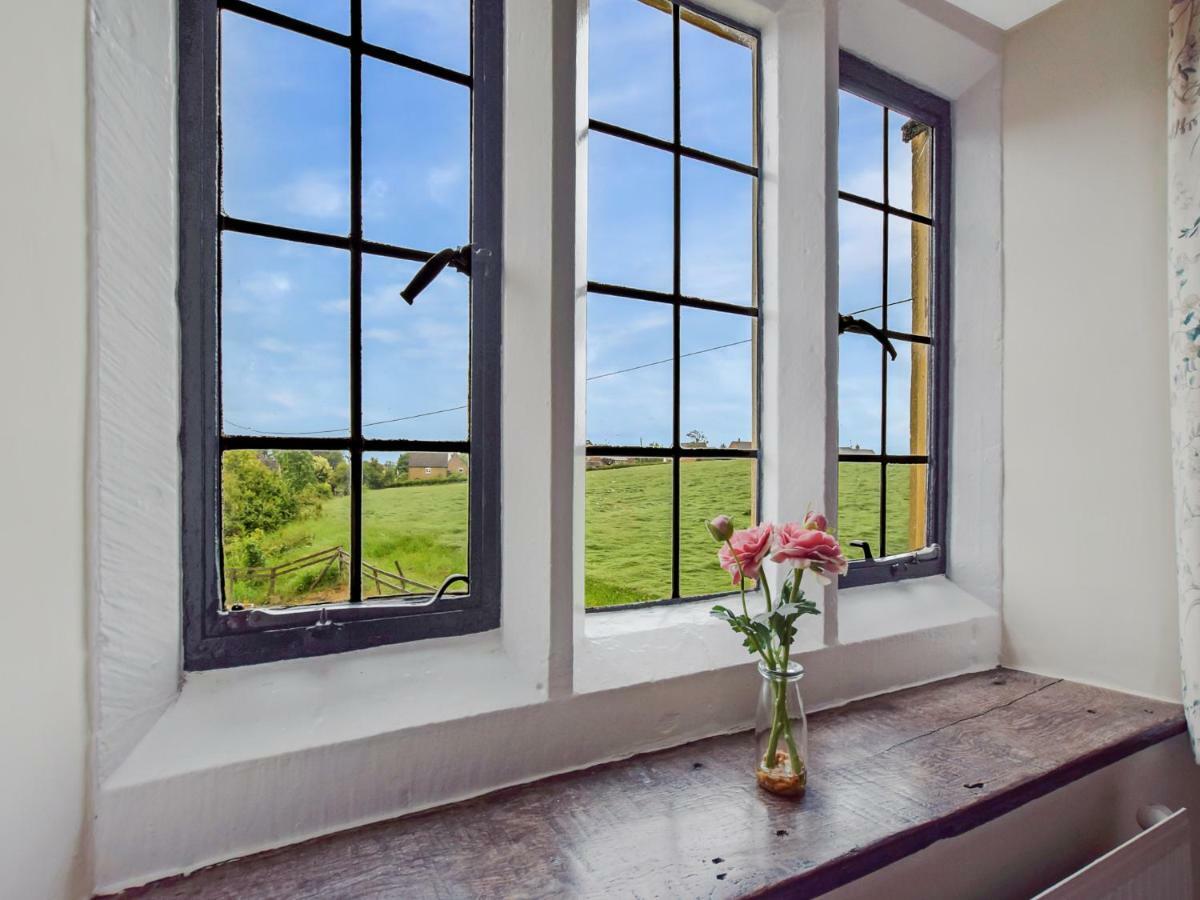Barndown Villa Weston Subedge Kültér fotó