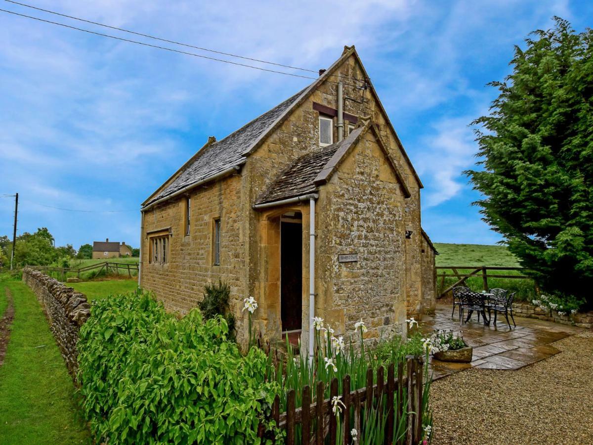 Barndown Villa Weston Subedge Kültér fotó