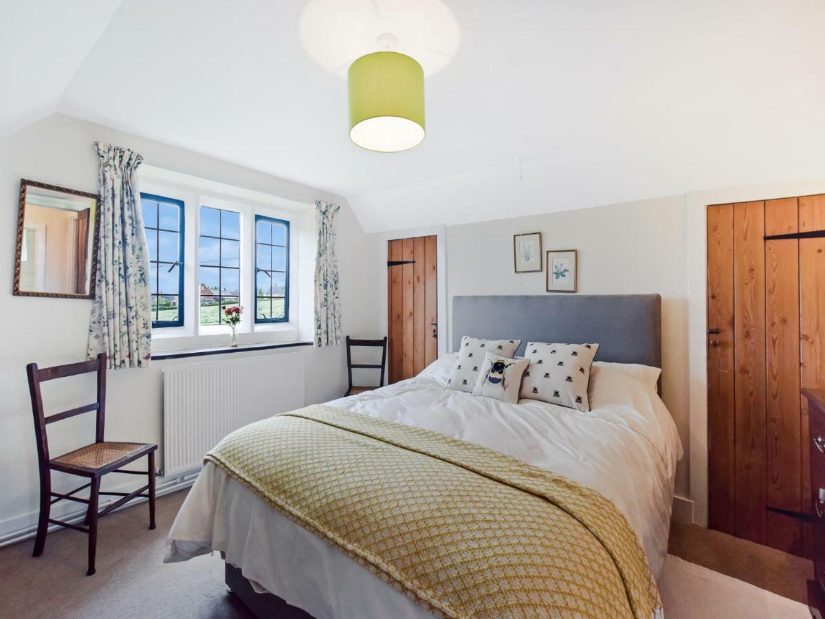 Barndown Villa Weston Subedge Kültér fotó