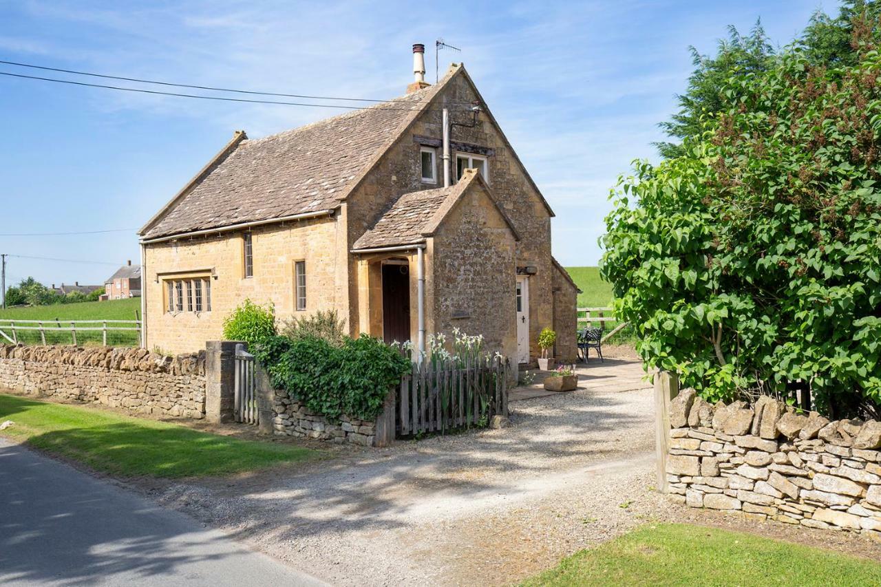 Barndown Villa Weston Subedge Kültér fotó